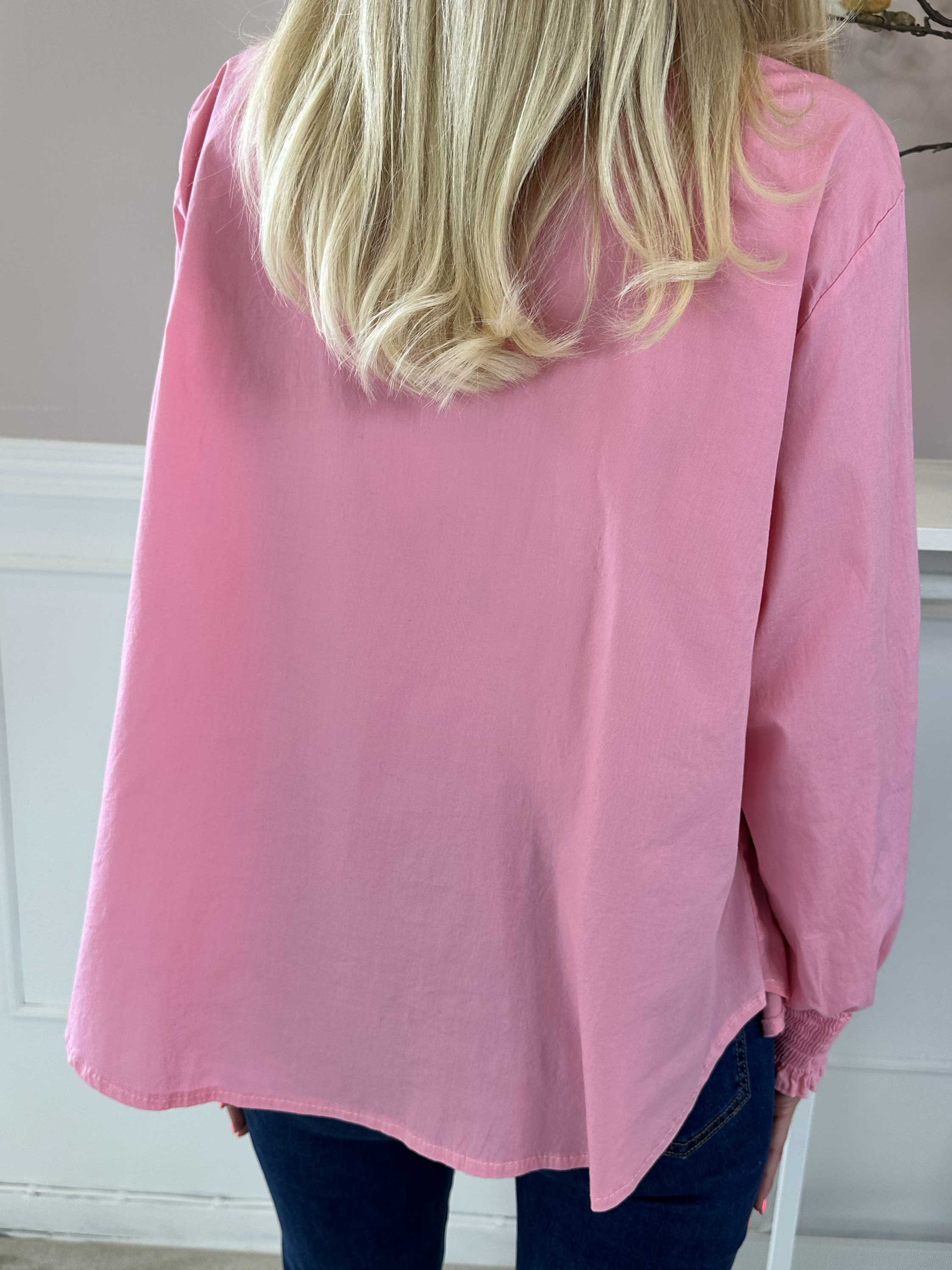 Hera - Skjorta med volanger vid bröstet